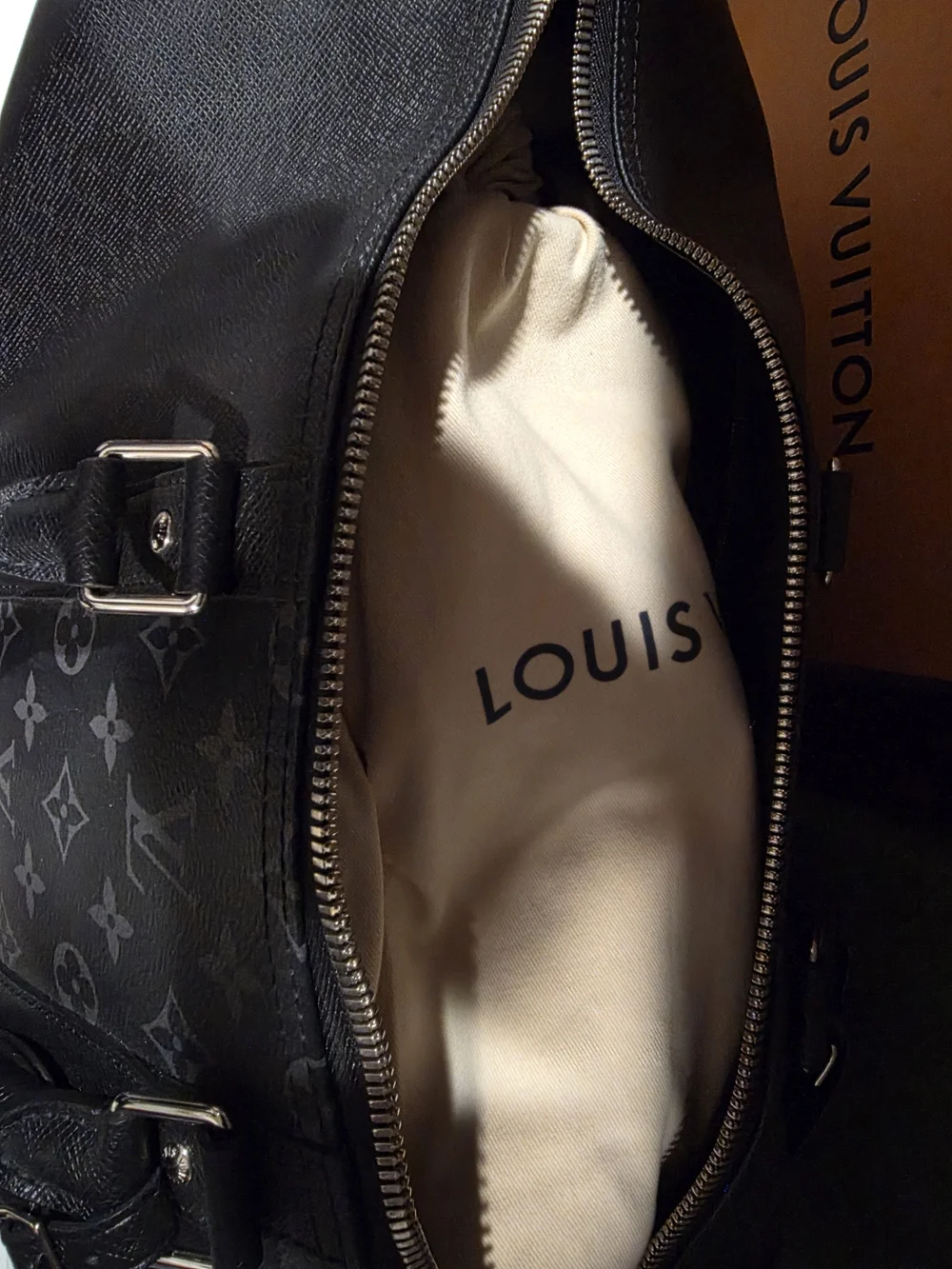 Louis Vuitton classic louis